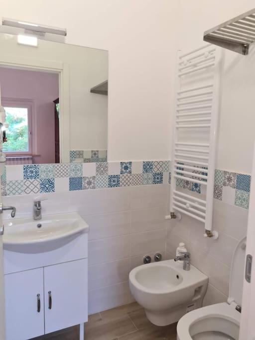 Galteri Housing 2 Appartamento Centro Storico Vicino Arco Etrusco Perugia Buitenkant foto